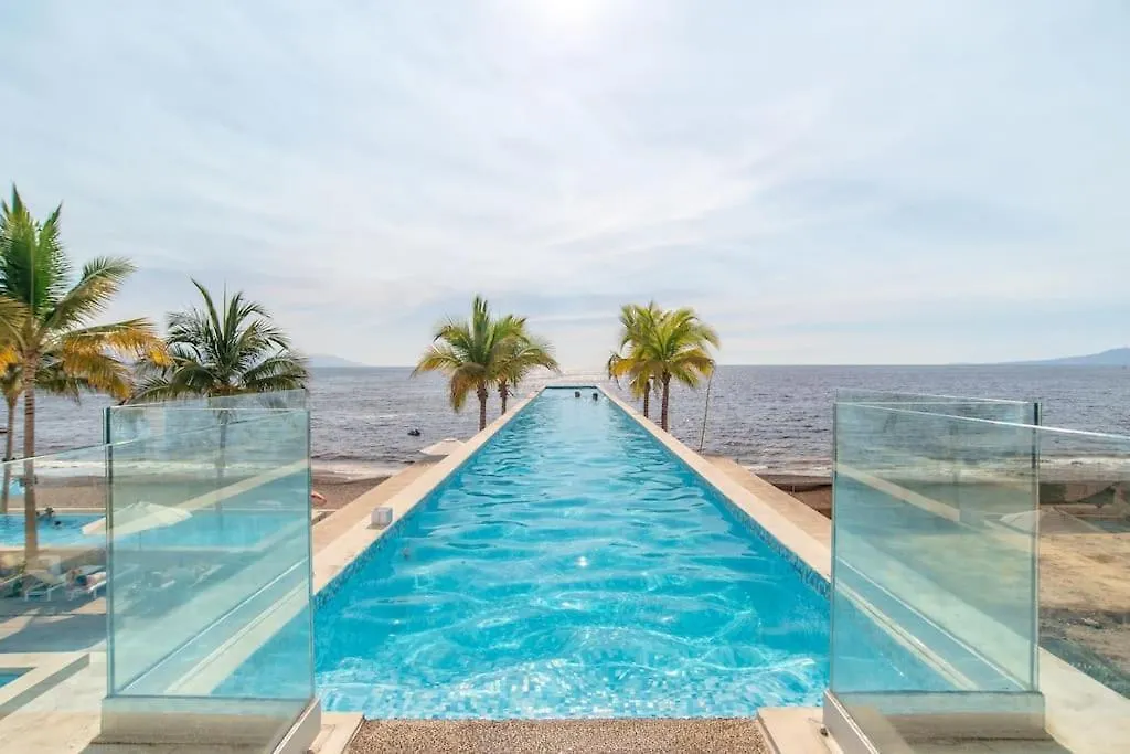Apartment Harbor 9005 Beachfront 2Bdr By Moikkarentals Puerto Vallarta