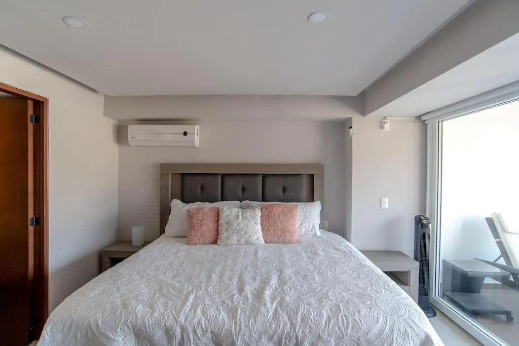 Apartment Harbor 9005 Beachfront 2Bdr By Moikkarentals Puerto Vallarta Mexico