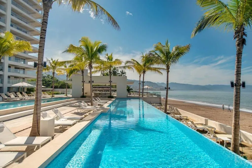 Apartment Harbor 9005 Beachfront 2Bdr By Moikkarentals Puerto Vallarta Mexico